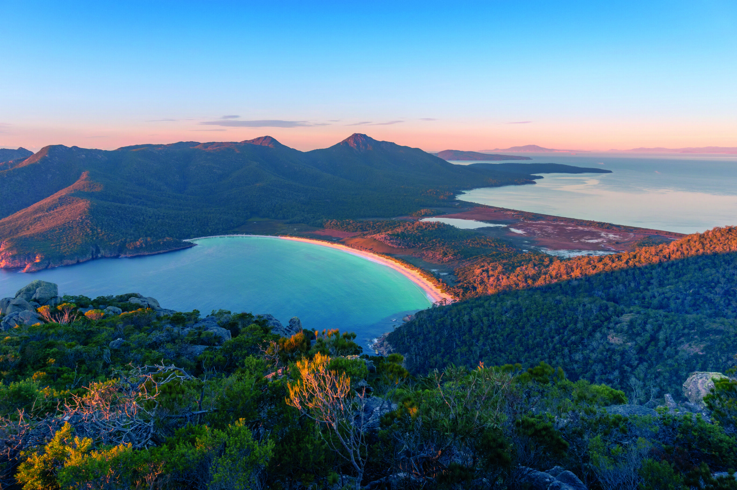 Sunrise,Nature,Landscape,Of,Beautiful,Ocean,Bay,,Lagoon,And,Mountains.